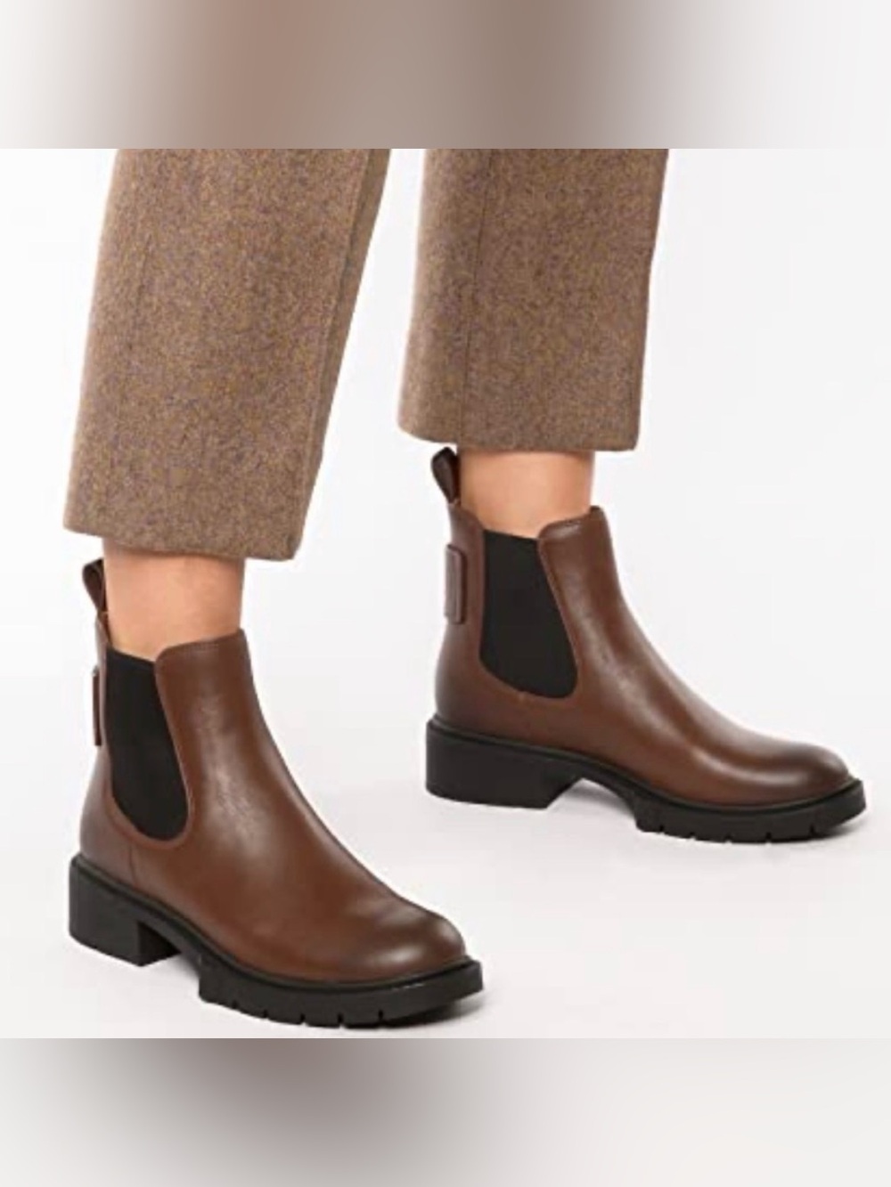 Coach Lyden Walnut Brown Leather Chelsea Lug Sole Booties Size 8.5B